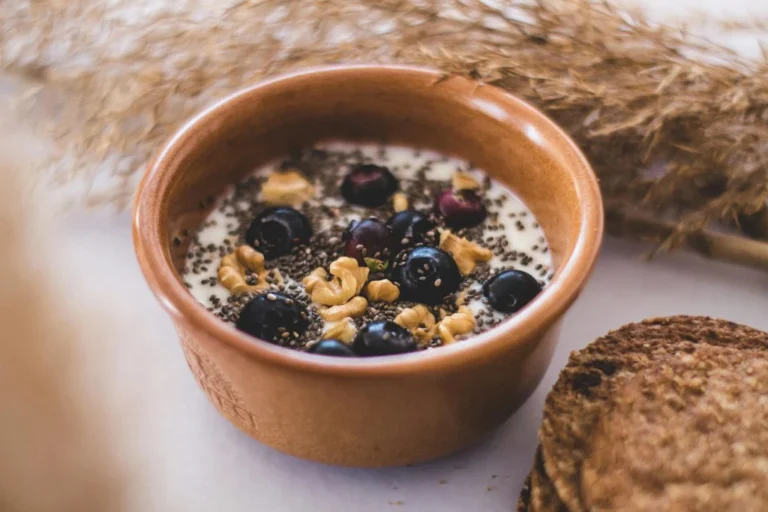5 Easy Overnight Oats Recipes to Fuel Your Morning Run